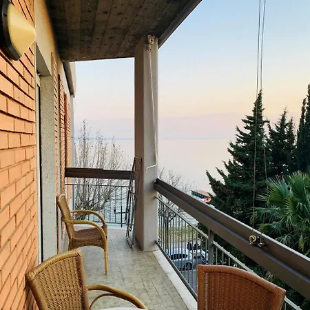 Lägenhetshotell Front Bardolino