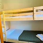 Front Apartmanhotel 4*