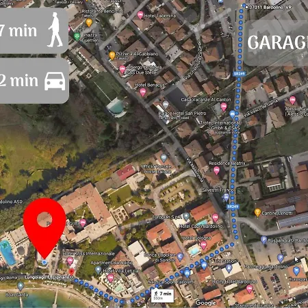 מלון דירות Front 4*