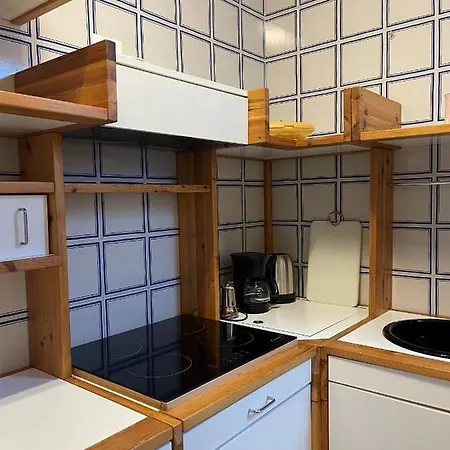 Front 4* ברדולינו