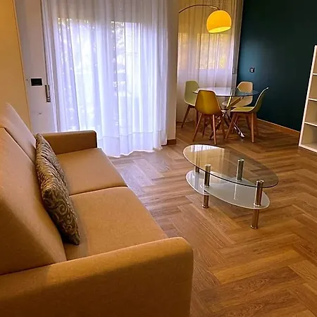 Lejlighedshotel Front
