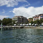 Aparthotel Front 4*