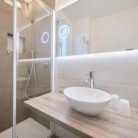 Front 4* Бардолино